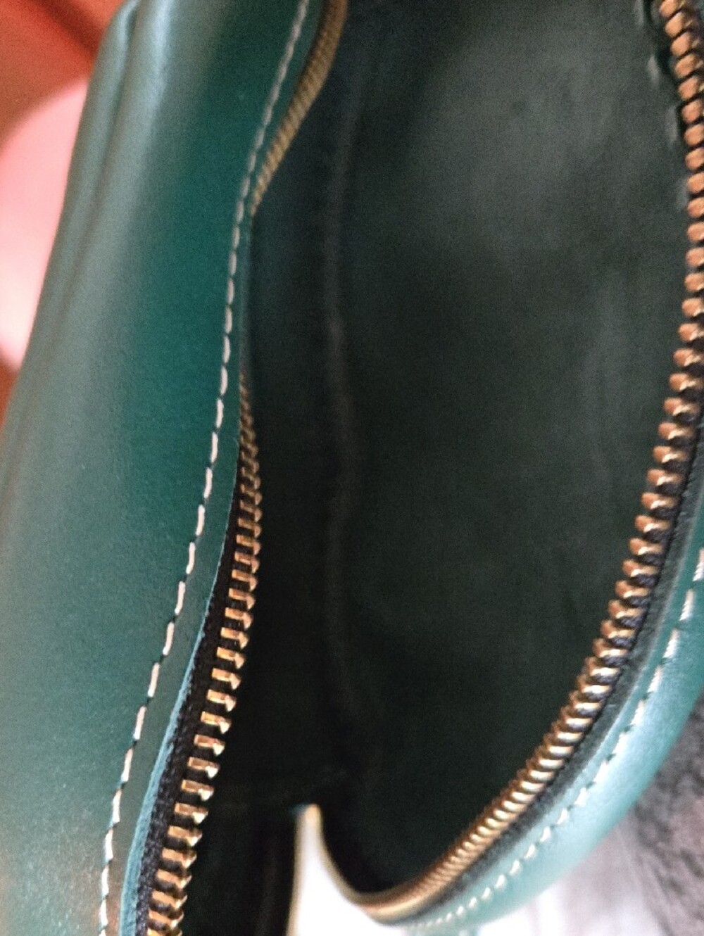 Portland Leather Teal Round Crossbody - Picture 5 of 5